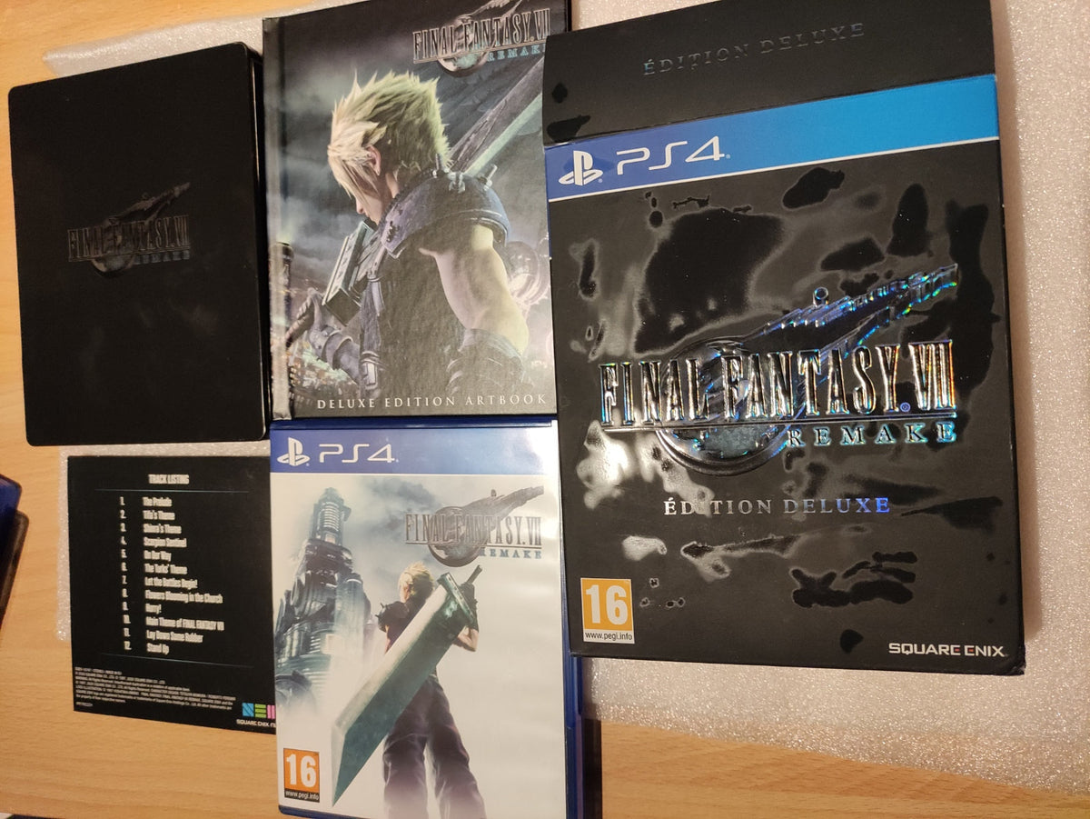 Jeu PS4 Final Fantasy VII Remake Édition Deluxe Square Enix avec couverture et disques visibles