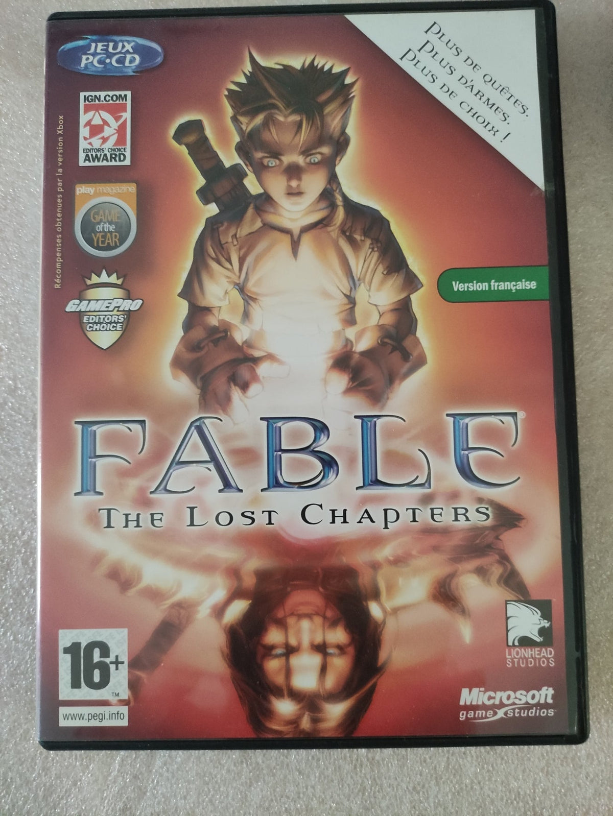 Jeu PC Microsoft Fable : The Lost Chapters en version française, boîte avec couverture illustrée visible.